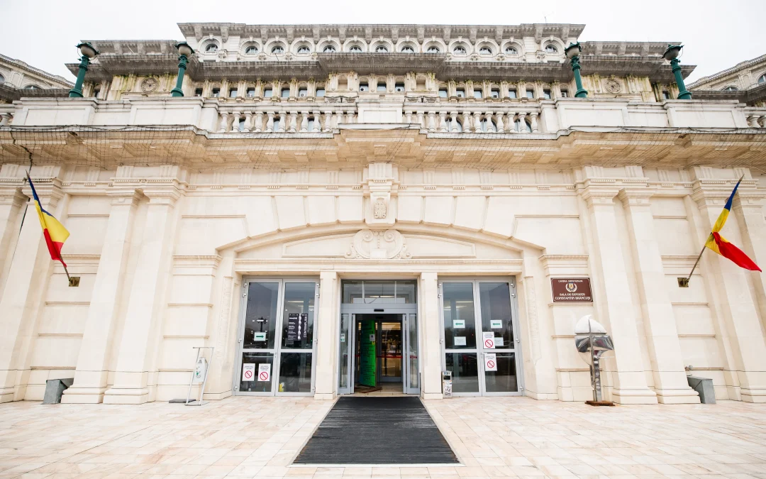 CONTEMPLĂRI – Expoziție de fotografie Palatul Parlamentului